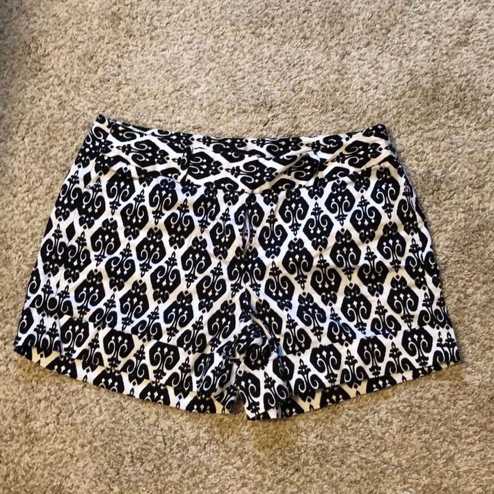White House Black Market Dress Shorts size 10